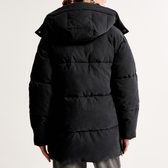 ABERCROMBIE & FITCH: Ultra Midi Puffer Coat - Picture 4 of 8